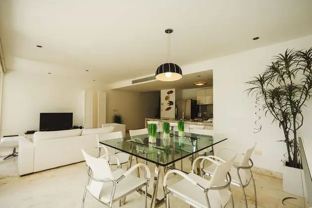 Luxury Daire, 2 Yatak Odası, Havuz Kullanımı, Denize Sıfır