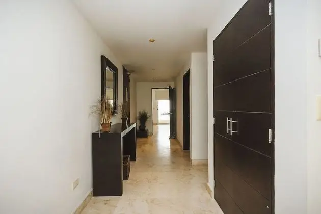 Luxury Daire, 2 Yatak Odası, Havuz Kullanımı, Denize Sıfır
