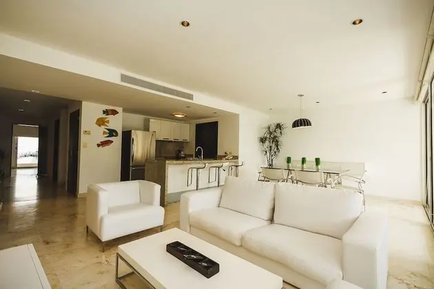 Luxury Daire, 2 Yatak Odası, Havuz Kullanımı, Denize Sıfır