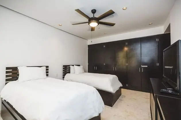 Exclusive Daire, 2 Yatak Odası, Havuz Kullanımı, Plaj Kenarı