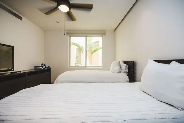 Exclusive Daire, 2 Yatak Odası, Havuz Kullanımı, Plaj Kenarı