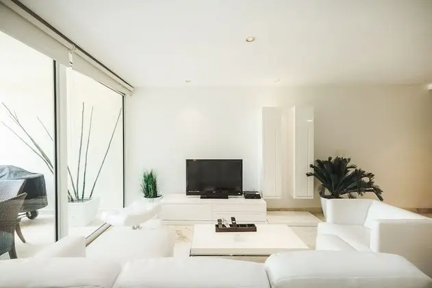 Exclusive Daire, 2 Yatak Odası, Havuz Kullanımı, Plaj Kenarı