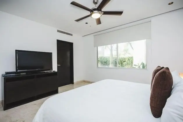 Exclusive Daire, 2 Yatak Odası, Havuz Kullanımı, Plaj Kenarı