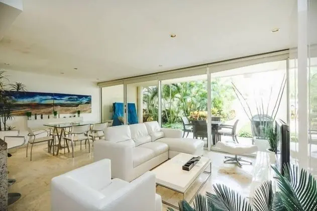 Exclusive Daire, 2 Yatak Odası, Havuz Kullanımı, Plaj Kenarı