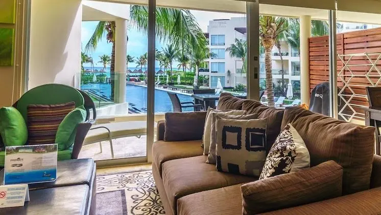 Luxury Daire, 1 Yatak Odası, Havuz Manzaralı