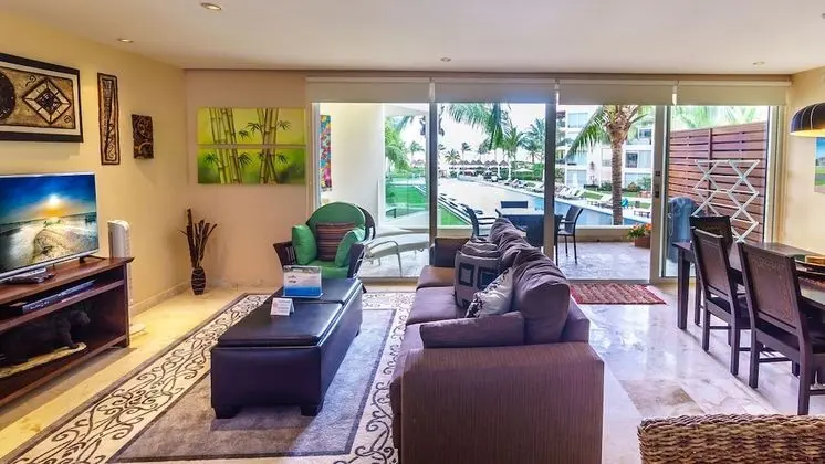 Luxury Daire, 1 Yatak Odası, Havuz Manzaralı
