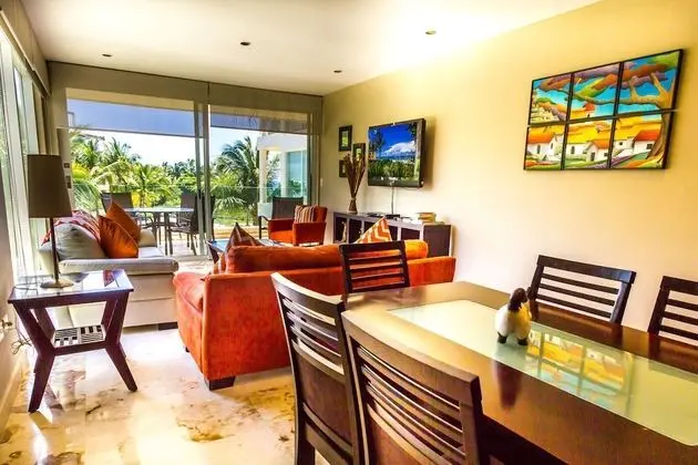 Luxury Daire, 1 Yatak Odası, Havuz Manzaralı