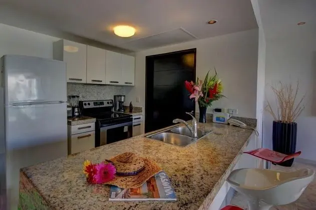Apart Daire, Birden Çok Yatak (EL123 Elements Condos 2 Bedroom)