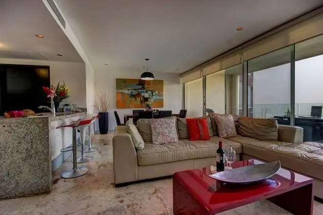 Apart Daire, Birden Çok Yatak (EL123 Elements Condos 2 Bedroom)