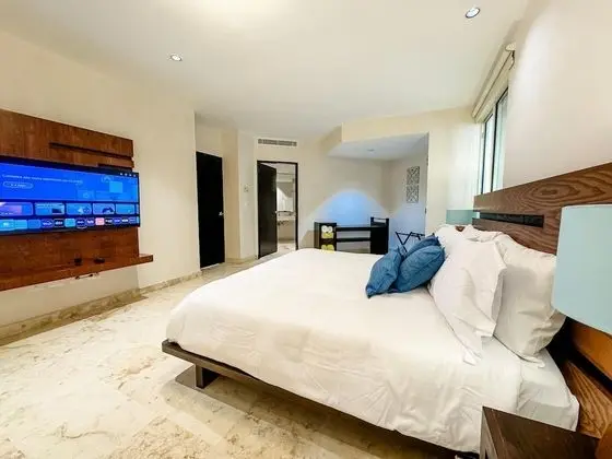 Apart Daire, Birden Çok Yatak, Havuz Manzaralı (EG818 Elements Condos 2 Bedroom)