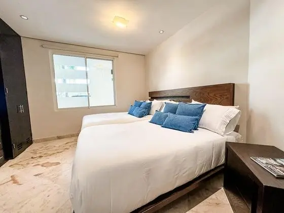 Apart Daire, Birden Çok Yatak, Havuz Manzaralı (EG818 Elements Condos 2 Bedroom)