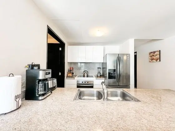 Apart Daire, Birden Çok Yatak, Havuz Manzaralı (EG818 Elements Condos 2 Bedroom)