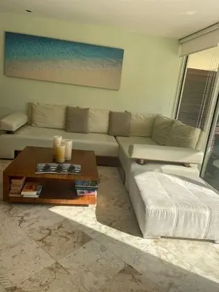Apart Daire, Birden Çok Yatak, Havuz Manzaralı (EG818 Elements Condos 2 Bedroom)
