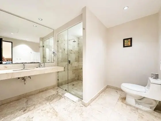 Apart Daire, Birden Çok Yatak, Havuz Manzaralı (EG818 Elements Condos 2 Bedroom)