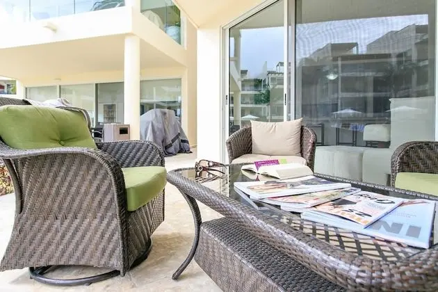 Apart Daire, Birden Çok Yatak, Havuz Manzaralı (EG818 Elements Condos 2 Bedroom)