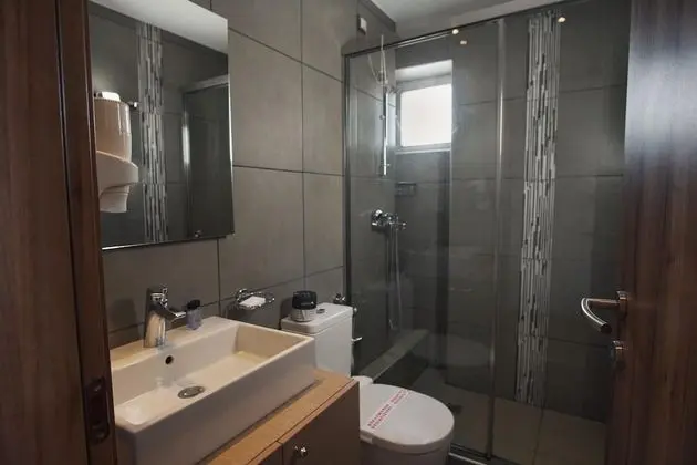 Economy Tek Büyük Yataklı Oda