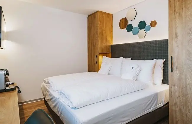 Standard Oda, 1 Çift Kişilik Yatak