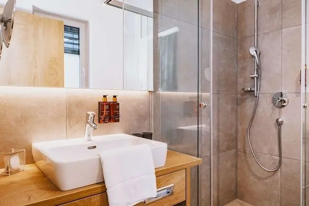 Standard Oda, 1 Çift Kişilik Yatak