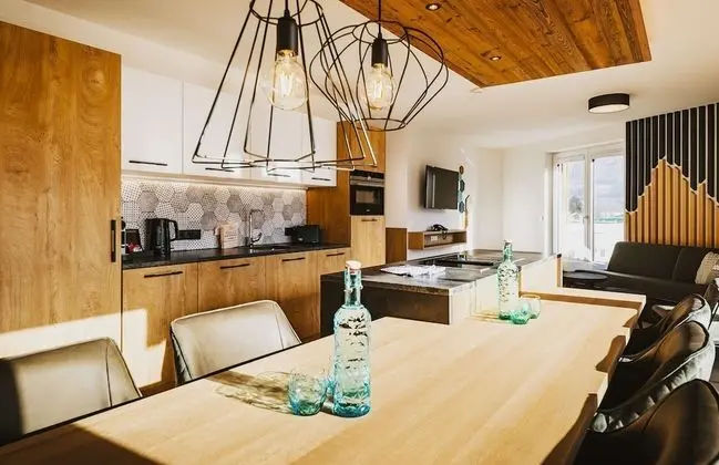 Süit, Birden Çok Yatak, Balkon (with Sofabed)