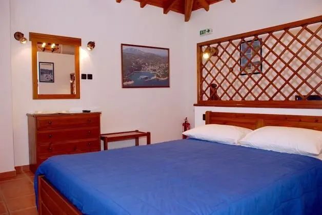 Villa (1)