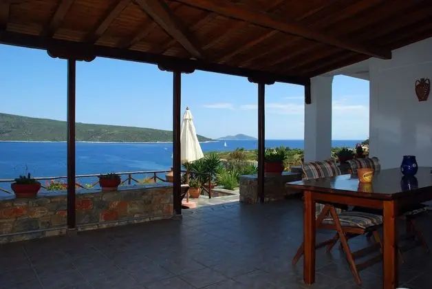 Villa (1)