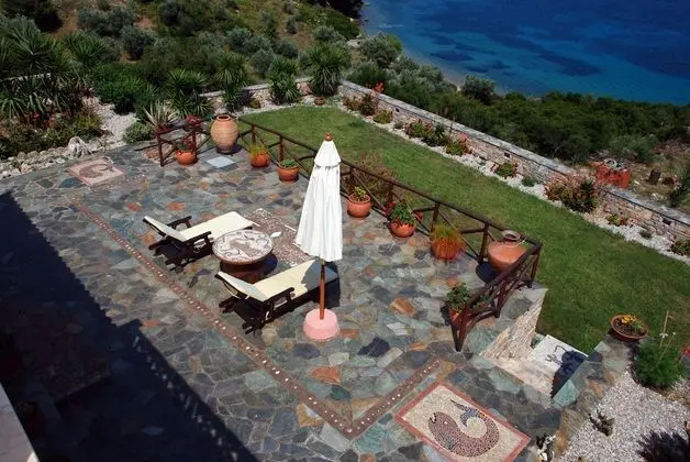 Villa (1)