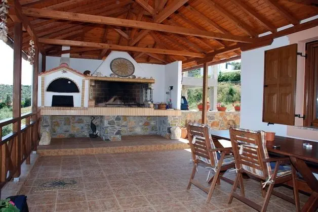 Villa (2)