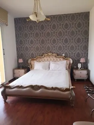 Luxury Tek Büyük Yataklı Oda