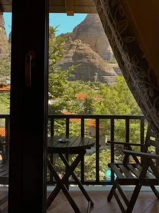 Tek Büyük Yataklı Oda (Meteora View)