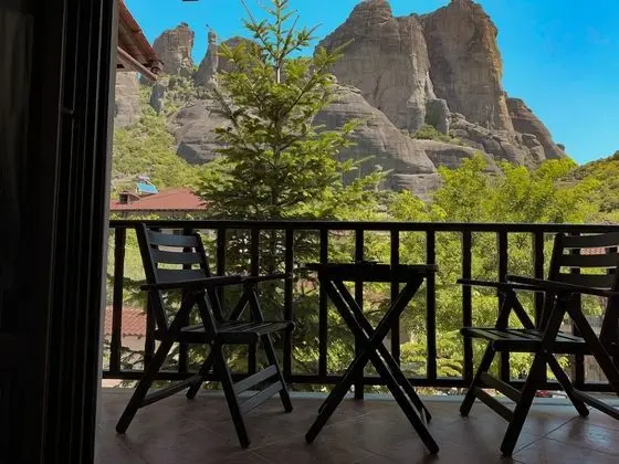 Tek Büyük Yataklı Oda (Meteora View)