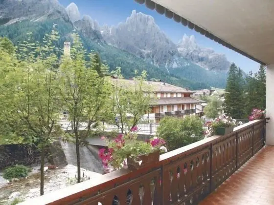 Classic Tek Büyük veya İki Ayrı Yataklı Oda