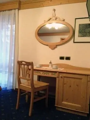 Classic Tek Büyük veya İki Ayrı Yataklı Oda