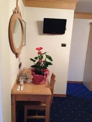 Classic Tek Büyük veya İki Ayrı Yataklı Oda