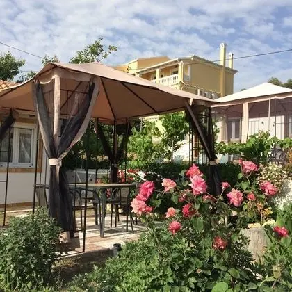 Superior Ev (Roses)