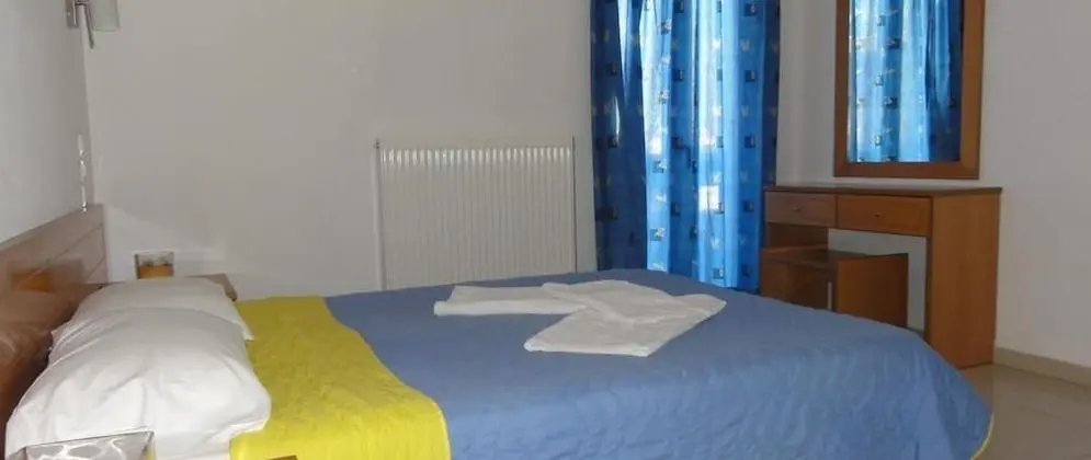 Basic Tek Büyük Yataklı Oda