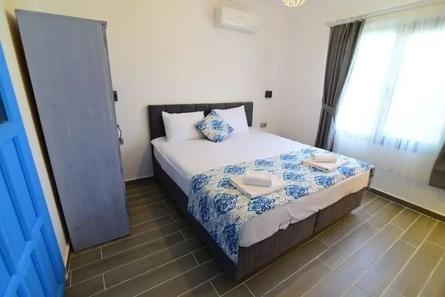 Comfort Tek Büyük Yataklı Oda