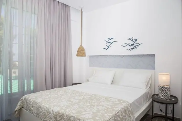 Standard Apart Daire, Avlu Manzaralı (Philotimo)