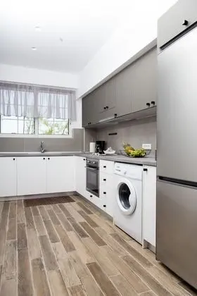 Standard Apart Daire, Avlu Manzaralı (Philotimo)