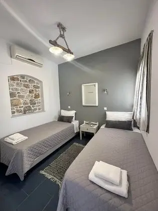 Basic Apart Daire, Deniz Manzaralı