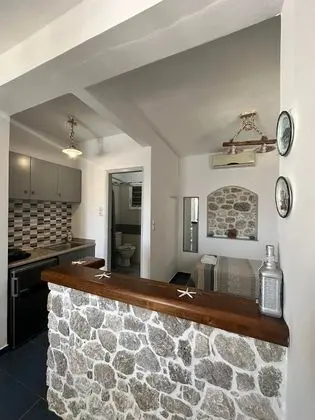 Basic Apart Daire, Deniz Manzaralı