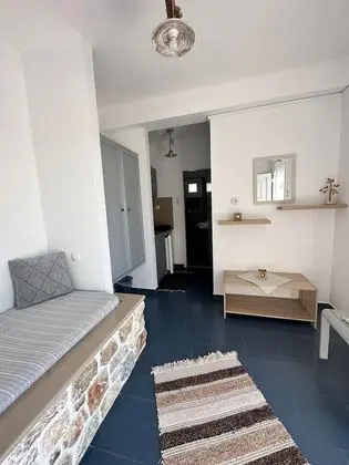 Basic Apart Daire, Deniz Manzaralı