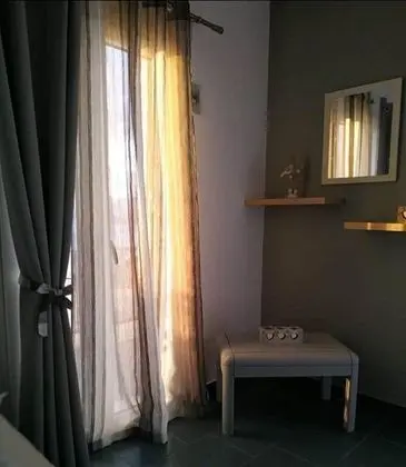Basic Apart Daire, Deniz Manzaralı