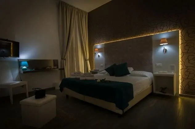 Superior Tek Büyük Yataklı Oda