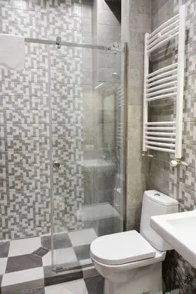 Deluxe Tek Büyük veya İki Ayrı Yataklı Oda, Birden Çok Yatak, Şehir Manzaralı