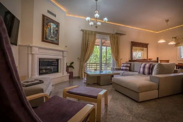 Villa, 4 Yatak Odası, Kişiye Özel Havuzlu