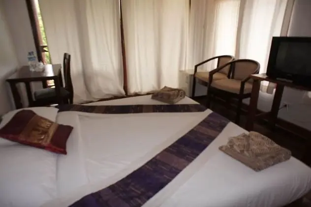 Standard Tek Büyük Yataklı Oda, Balkon, Nehir Manzaralı