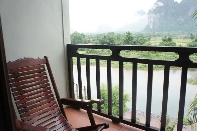 Standard Tek Büyük Yataklı Oda, Balkon, Nehir Manzaralı