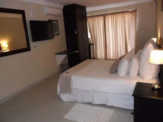 Luxury Oda, 1 Büyük (Queen) Boy Yatak, Sigara İçilmez