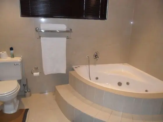 Luxury Oda, 1 Büyük (Queen) Boy Yatak, Sigara İçilmez