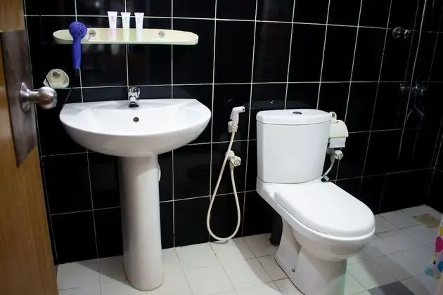 Deluxe Tek Büyük Yataklı Oda, 2 Yatak Odası, Teras, Bahçe Manzaralı